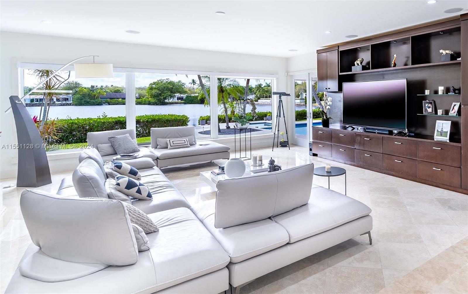 415 Rovino Ave, Coral Gables, FL, 33156 United States, 5 Bedrooms Bedrooms, ,5 BathroomsBathrooms,Residential,For Sale,Rovino Ave,A11551128