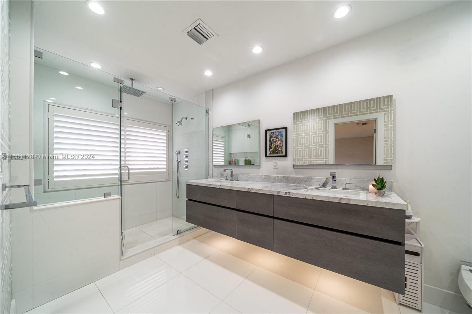 415 Rovino Ave, Coral Gables, FL, 33156 United States, 5 Bedrooms Bedrooms, ,5 BathroomsBathrooms,Residential,For Sale,Rovino Ave,A11551128