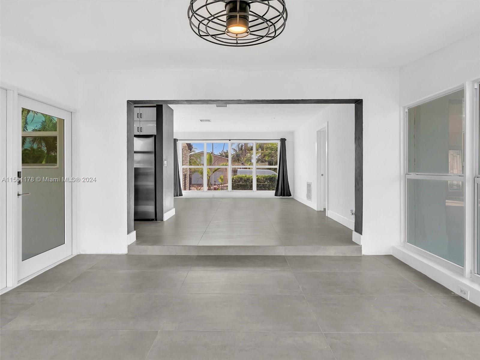 2141 NE 18th Ave, Wilton Manors, Florida 33305, 3 Bedrooms Bedrooms, ,2 BathroomsBathrooms,Residential,For Sale,2141 NE 18th Ave,A11551178