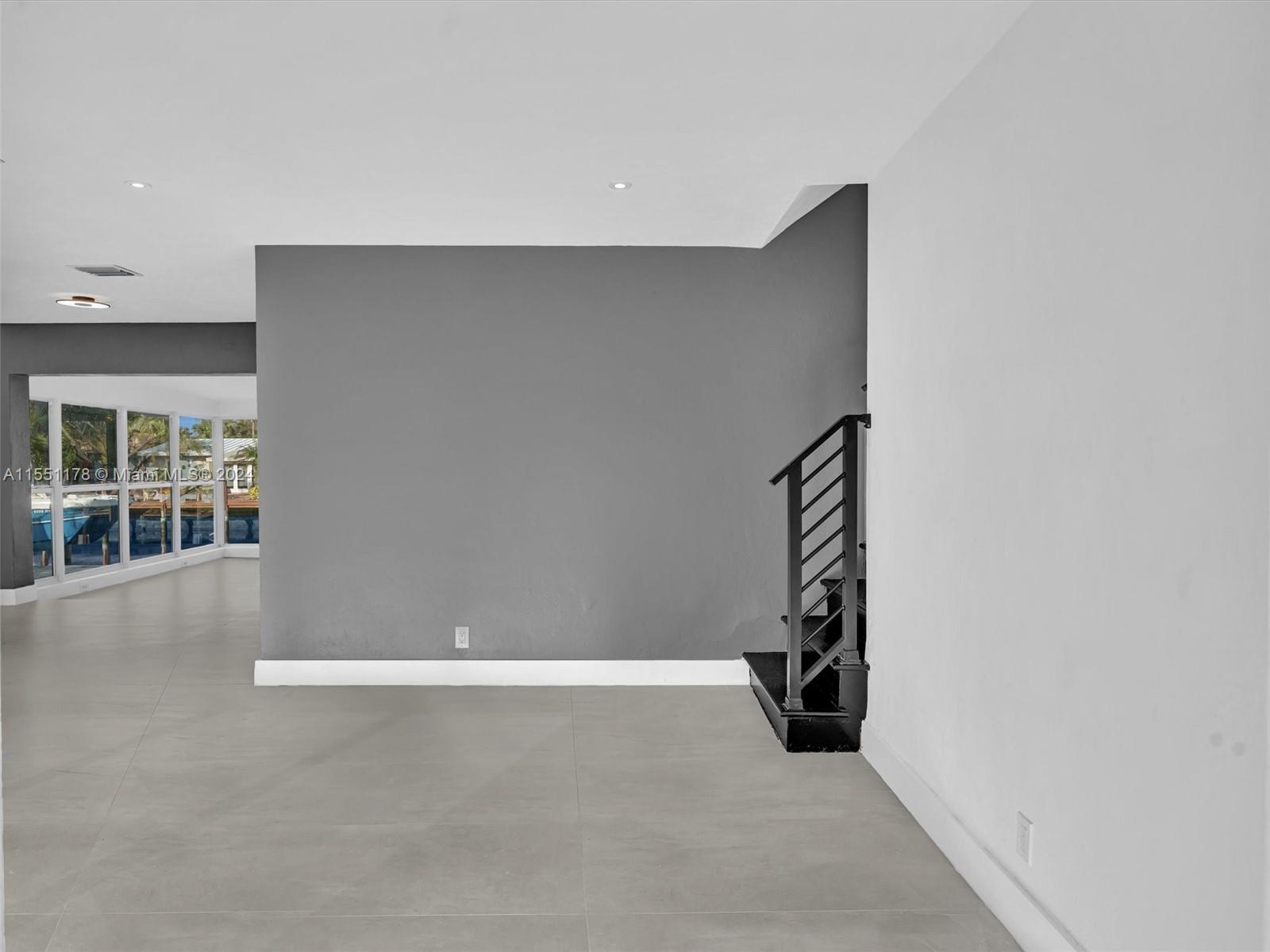 2141 NE 18th Ave, Wilton Manors, Florida 33305, 3 Bedrooms Bedrooms, ,2 BathroomsBathrooms,Residential,For Sale,2141 NE 18th Ave,A11551178