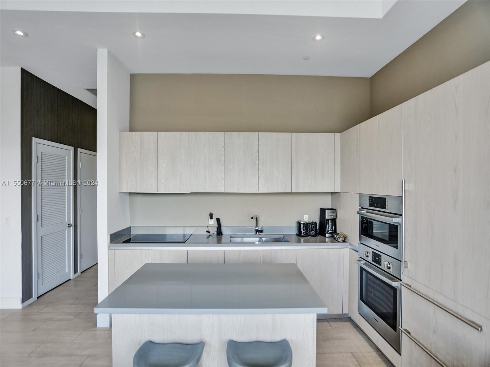 4010 S Ocean Dr R204, Hollywood, Florida 33019, 3 Bedrooms Bedrooms, ,2 BathroomsBathrooms,Residential,For Sale,4010 S Ocean Dr R204,A11550677