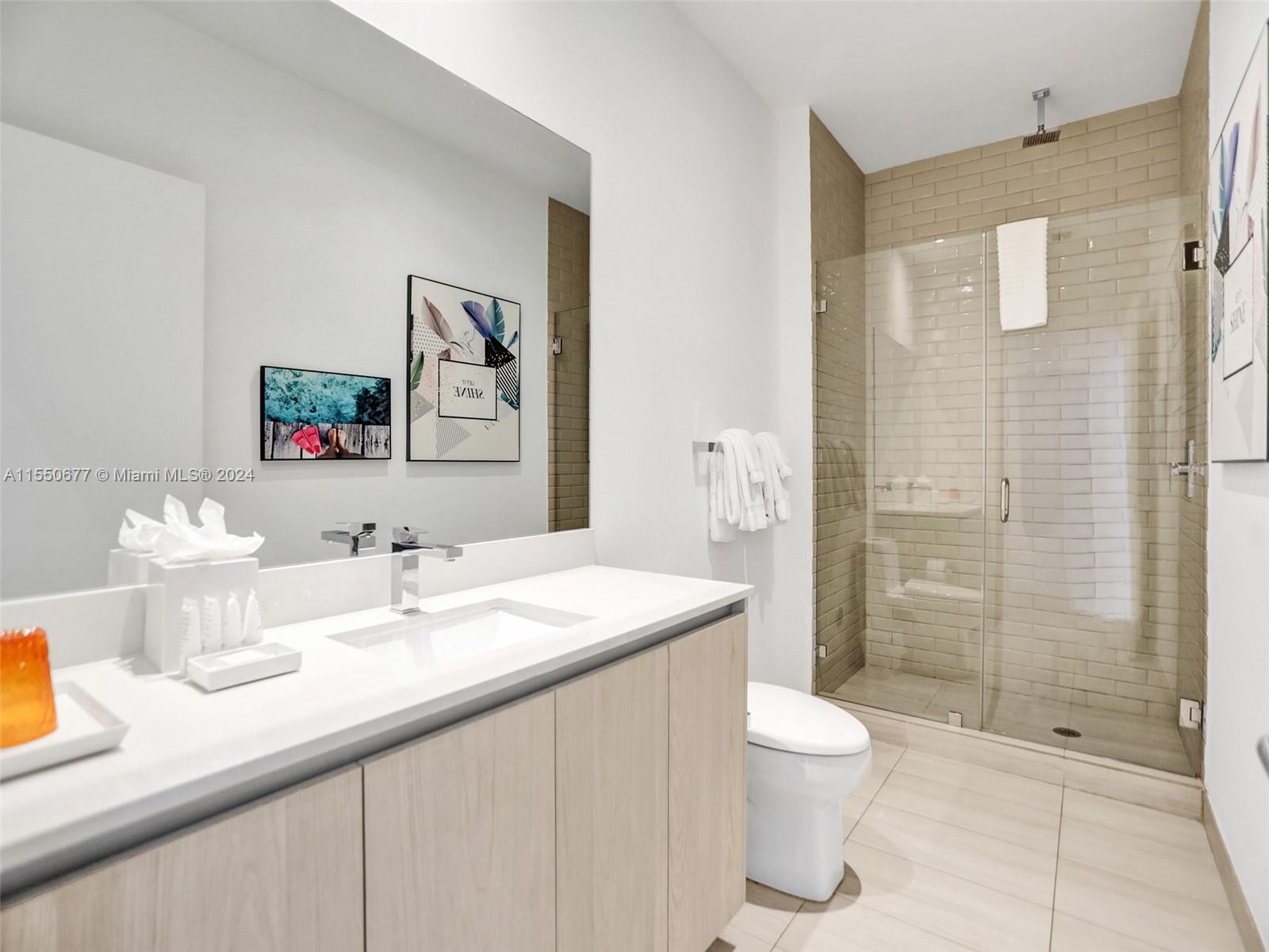 4010 S Ocean Dr R204, Hollywood, Florida 33019, 3 Bedrooms Bedrooms, ,2 BathroomsBathrooms,Residential,For Sale,4010 S Ocean Dr R204,A11550677