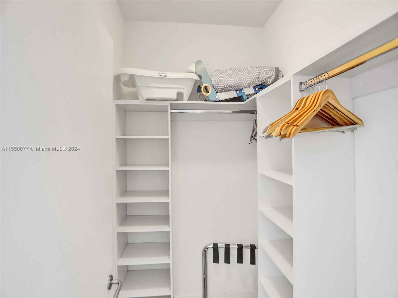 4010 S Ocean Dr R204, Hollywood, Florida 33019, 3 Bedrooms Bedrooms, ,2 BathroomsBathrooms,Residential,For Sale,4010 S Ocean Dr R204,A11550677