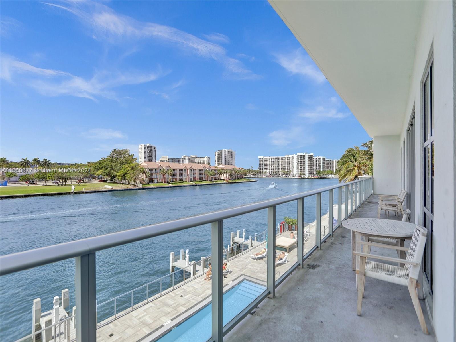 4010 S Ocean Dr R204, Hollywood, Florida 33019, 3 Bedrooms Bedrooms, ,2 BathroomsBathrooms,Residential,For Sale,4010 S Ocean Dr R204,A11550677