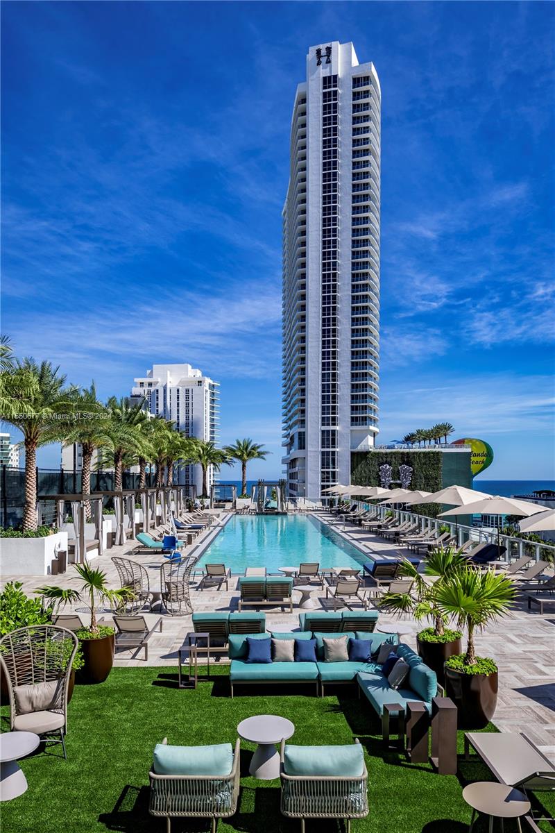 4010 S Ocean Dr R204, Hollywood, Florida 33019, 3 Bedrooms Bedrooms, ,2 BathroomsBathrooms,Residential,For Sale,4010 S Ocean Dr R204,A11550677