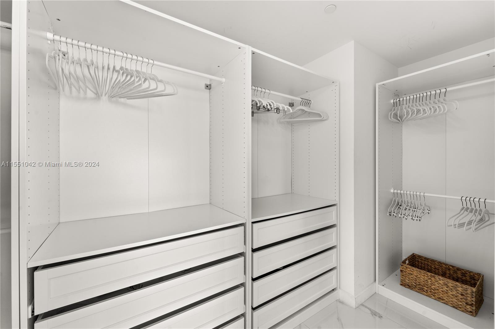 3131 NE 7th Ave 3701, Miami, Florida 33137, 3 Bedrooms Bedrooms, ,3 BathroomsBathrooms,Residential,For Sale,3131 NE 7th Ave 3701,A11551042