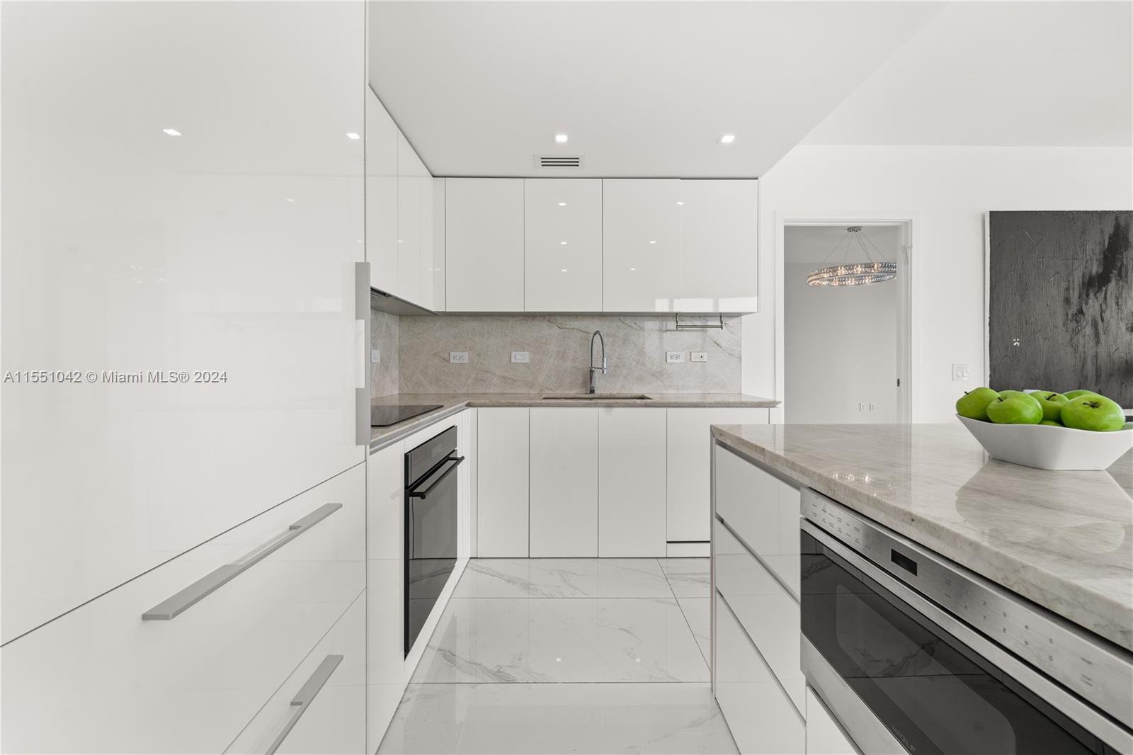 3131 NE 7th Ave 3701, Miami, Florida 33137, 3 Bedrooms Bedrooms, ,3 BathroomsBathrooms,Residential,For Sale,3131 NE 7th Ave 3701,A11551042