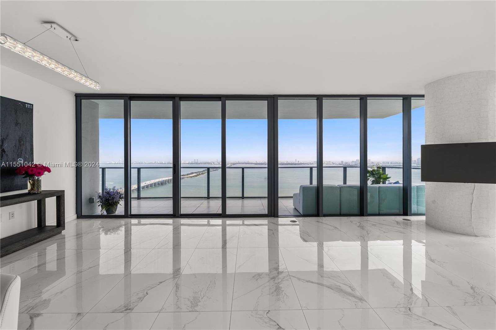 3131 NE 7th Ave 3701, Miami, Florida 33137, 3 Bedrooms Bedrooms, ,3 BathroomsBathrooms,Residential,For Sale,3131 NE 7th Ave 3701,A11551042