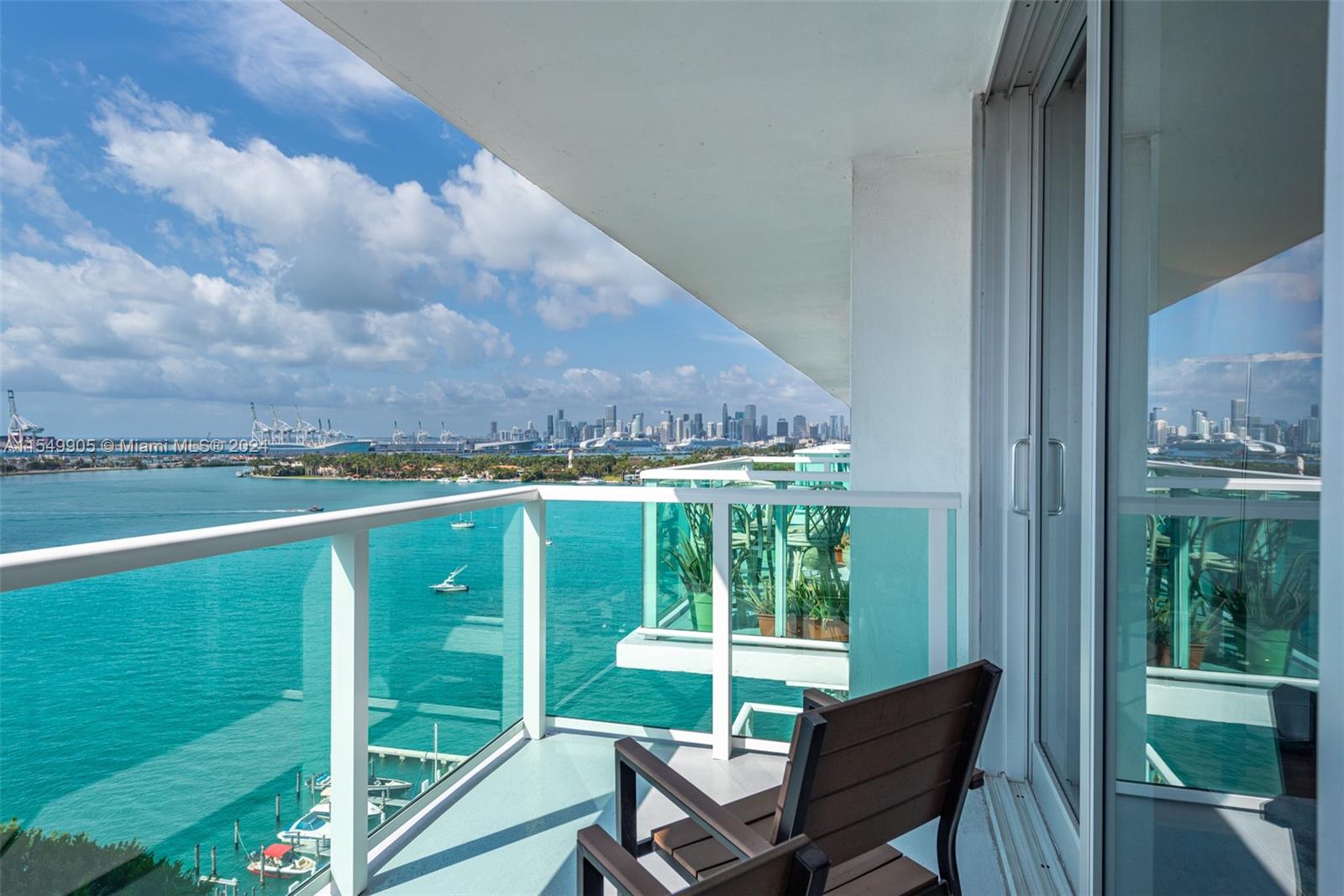 One of a kind, Corner Unit,  pied-à-terre. Enjoy open South Beach and Ocean /Bay Views w/ 10.5 foot  soaring  ceilings. This is a very tasteful designed 1 bed/1.5 bath with 969 sq feet of space. Full amenity building , valet , incredible gym and an enormous  freshly renovated pool /jacuzzi/ grill areas. Classic Mimo building with timeless design. Walking to everything and across street from   Whole Foods, next to Mondrian, Umbria Coffee and Olivers Restaurant. No assigned parking spot BUT Valet Parking is only an additional $80 per month. You have to see this unit, easy to show!