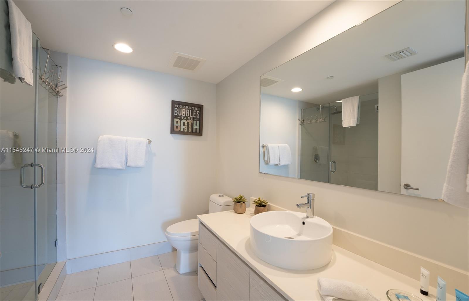 2600 E Hallandale Beach Blvd T701, Hallandale Beach, Florida 33009, 3 Bedrooms Bedrooms, ,3 BathroomsBathrooms,Residential,For Sale,2600 E Hallandale Beach Blvd T701,A11546247