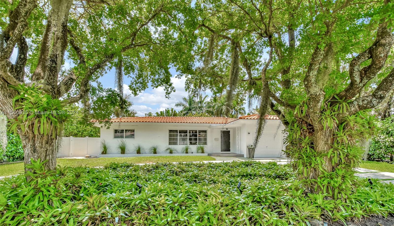 10610 NE 11th Ct, Miami Shores, Florida 33138, 3 Bedrooms Bedrooms, ,2 BathroomsBathrooms,Residentiallease,For Rent,10610 NE 11th Ct,A11550835
