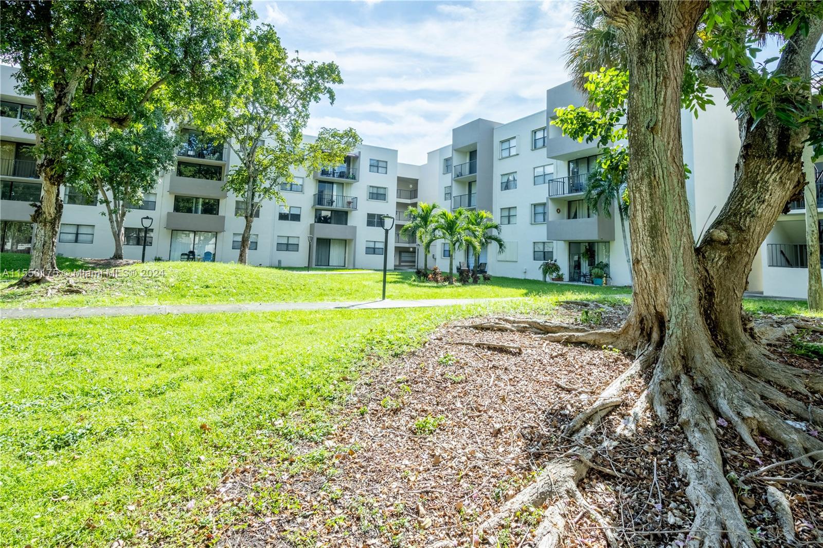 8002 SW 149th Ave B118, Miami, Florida 33193, 2 Bedrooms Bedrooms, ,1 BathroomBathrooms,Residential,For Sale,8002 SW 149th Ave B118,A11550175