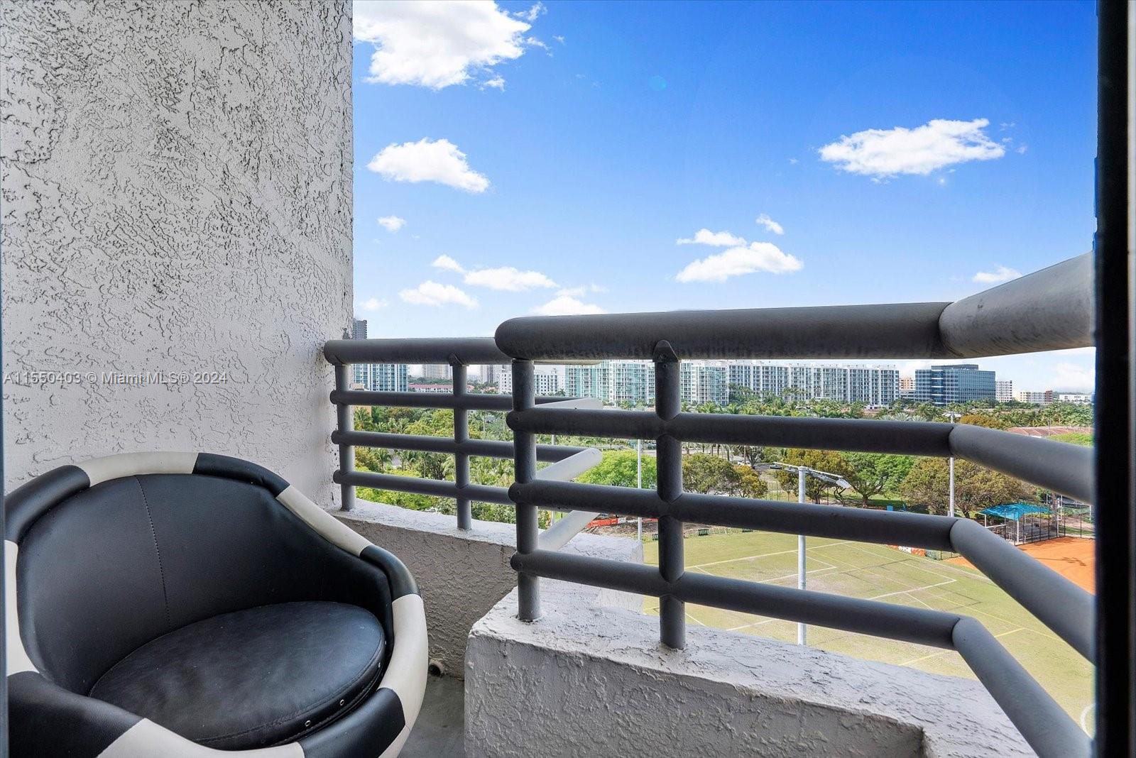 3300 191st St, Aventura, FL, 33180 United States, 2 Bedrooms Bedrooms, ,2 BathroomsBathrooms,Residential,For Sale,191st St,A11550403