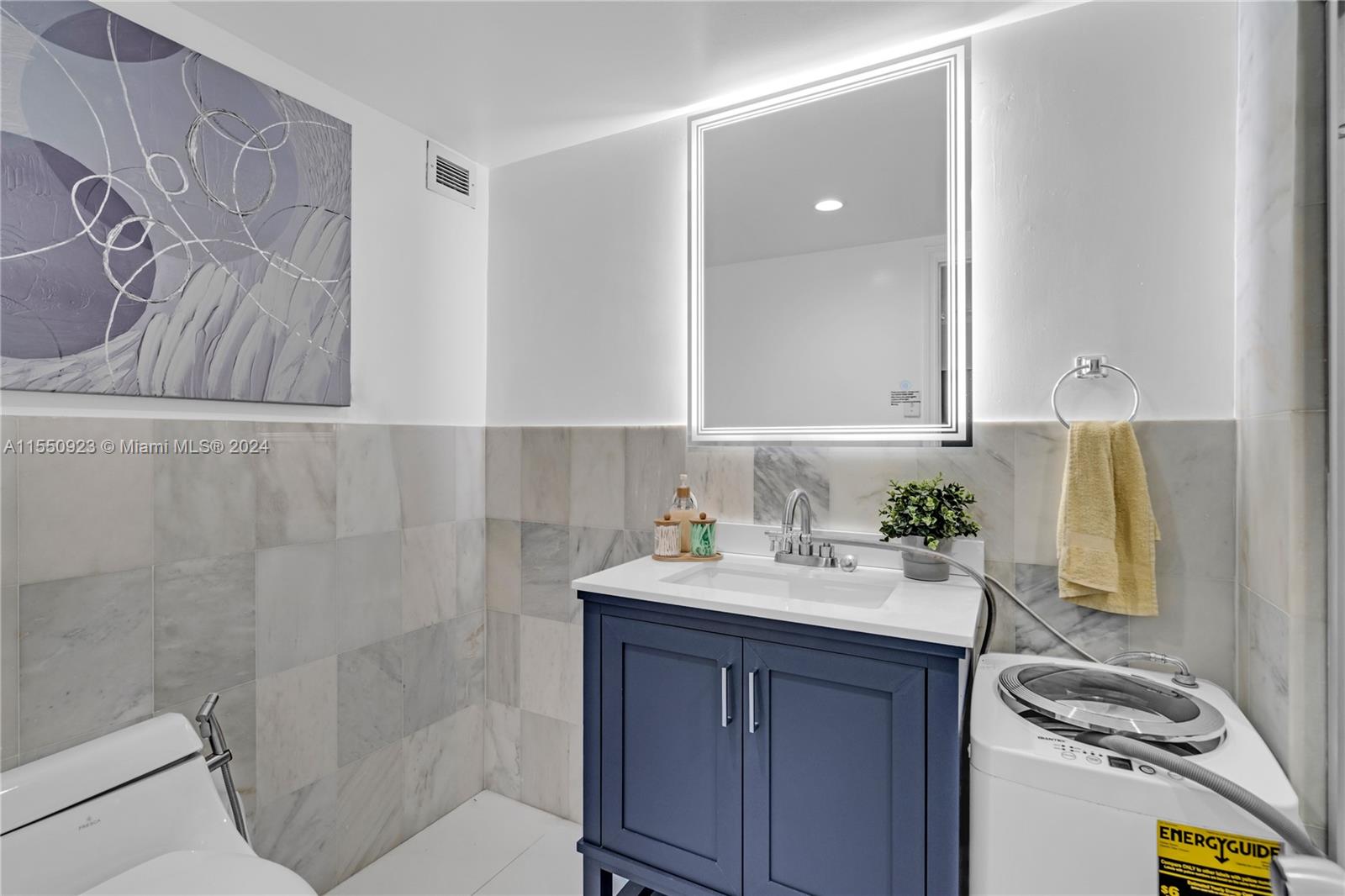 2780 183rd St, Aventura, FL, 33160 United States, 2 Bedrooms Bedrooms, ,2 BathroomsBathrooms,Residential,For Sale,183rd St,A11550923