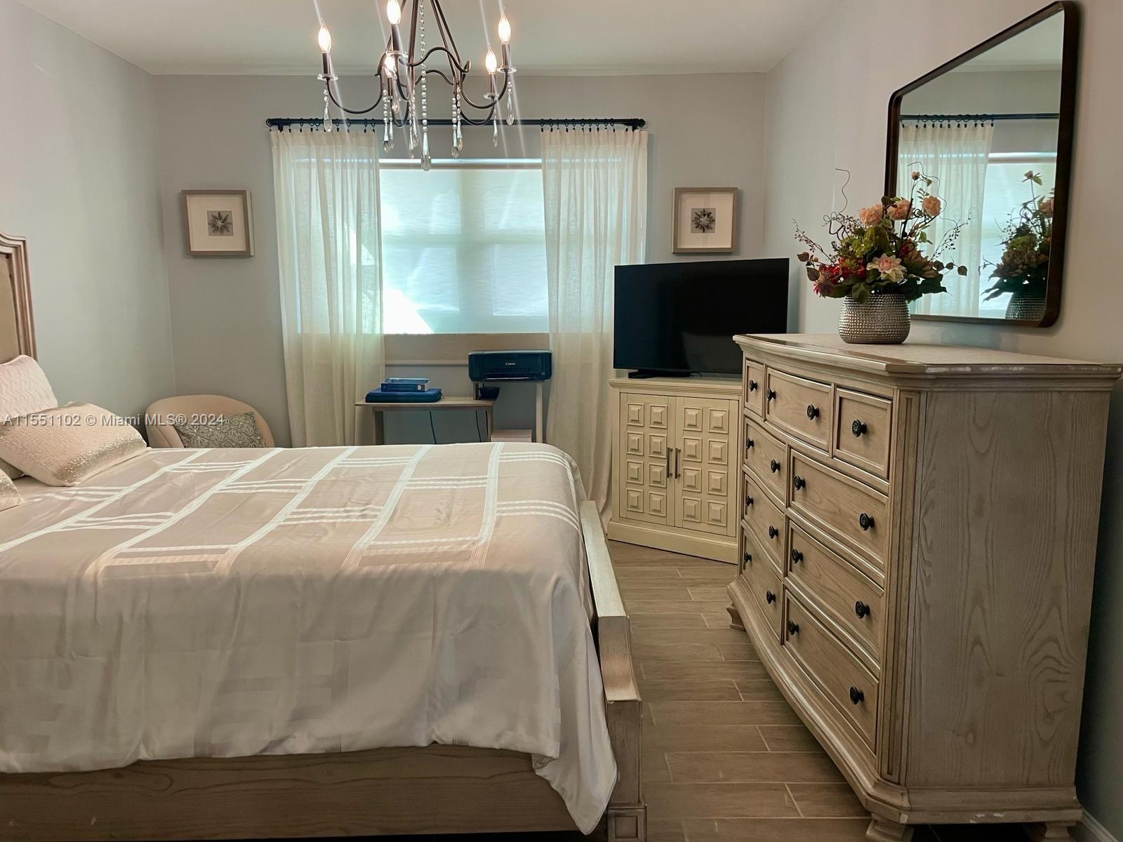 5300 Washington St S117, Hollywood, Florida 33021, 2 Bedrooms Bedrooms, ,2 BathroomsBathrooms,Residentiallease,For Rent,5300 Washington St S117,A11551102