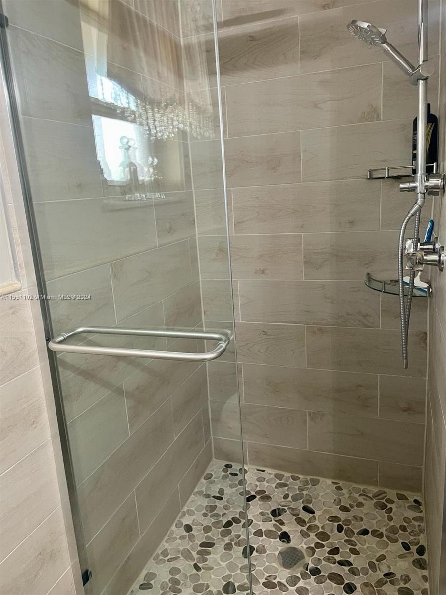 5300 Washington St S117, Hollywood, Florida 33021, 2 Bedrooms Bedrooms, ,2 BathroomsBathrooms,Residentiallease,For Rent,5300 Washington St S117,A11551102