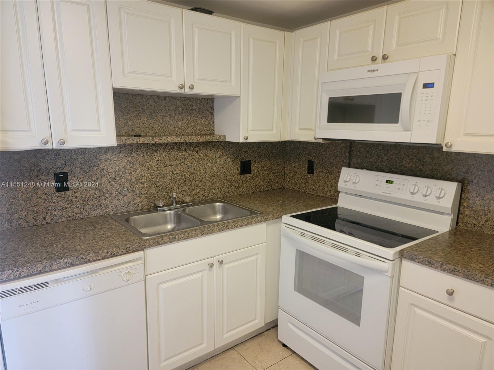 1505 Crescent Cir, Lake Park, FL, 33403 United States, 2 Bedrooms Bedrooms, ,1 BathroomBathrooms,Residential,For Sale,Crescent Cir,A11551248