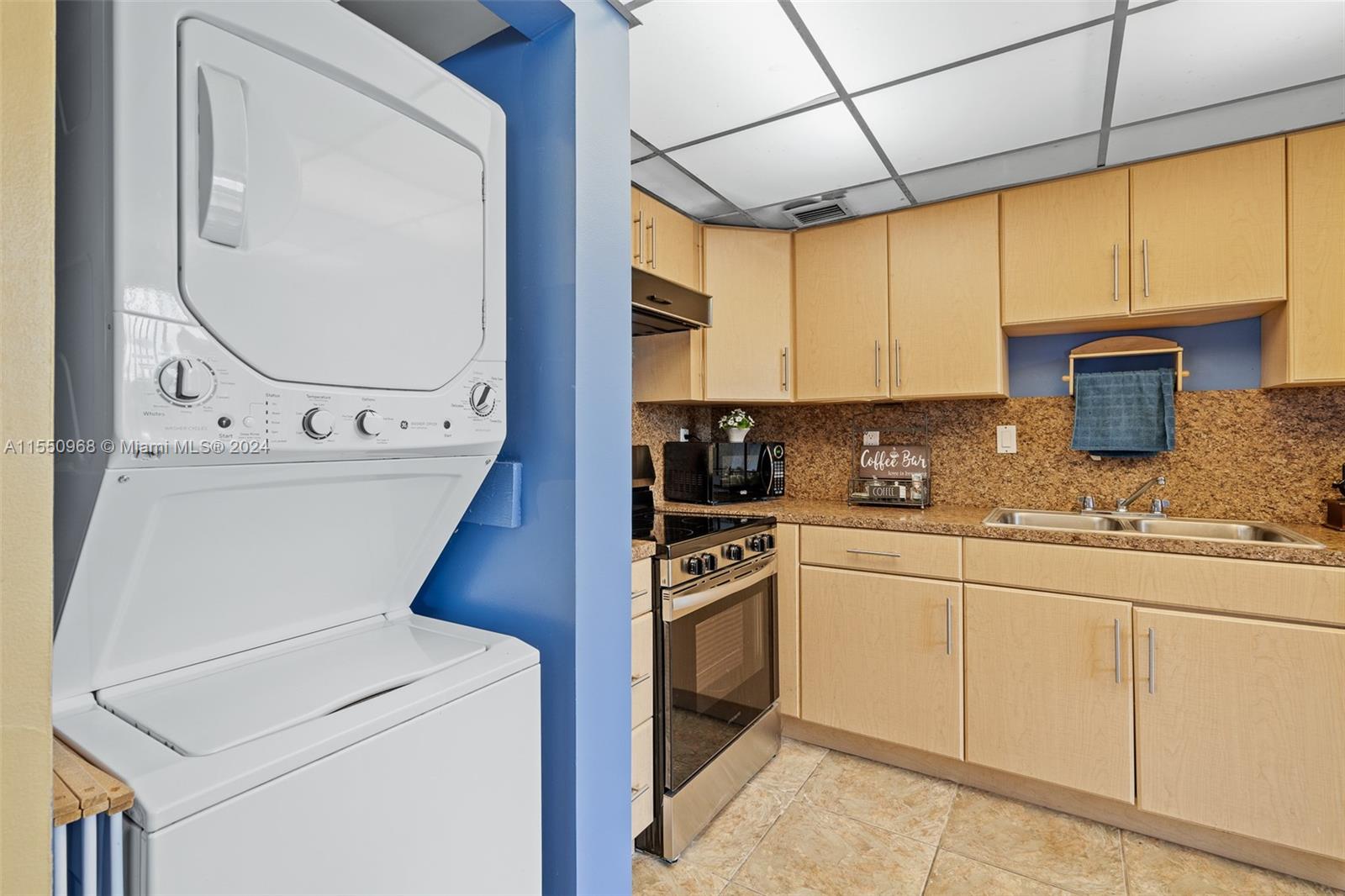6701 116th Ct, Miami, FL, 33173 United States, 2 Bedrooms Bedrooms, ,2 BathroomsBathrooms,Residential,For Sale,116th Ct,A11550968