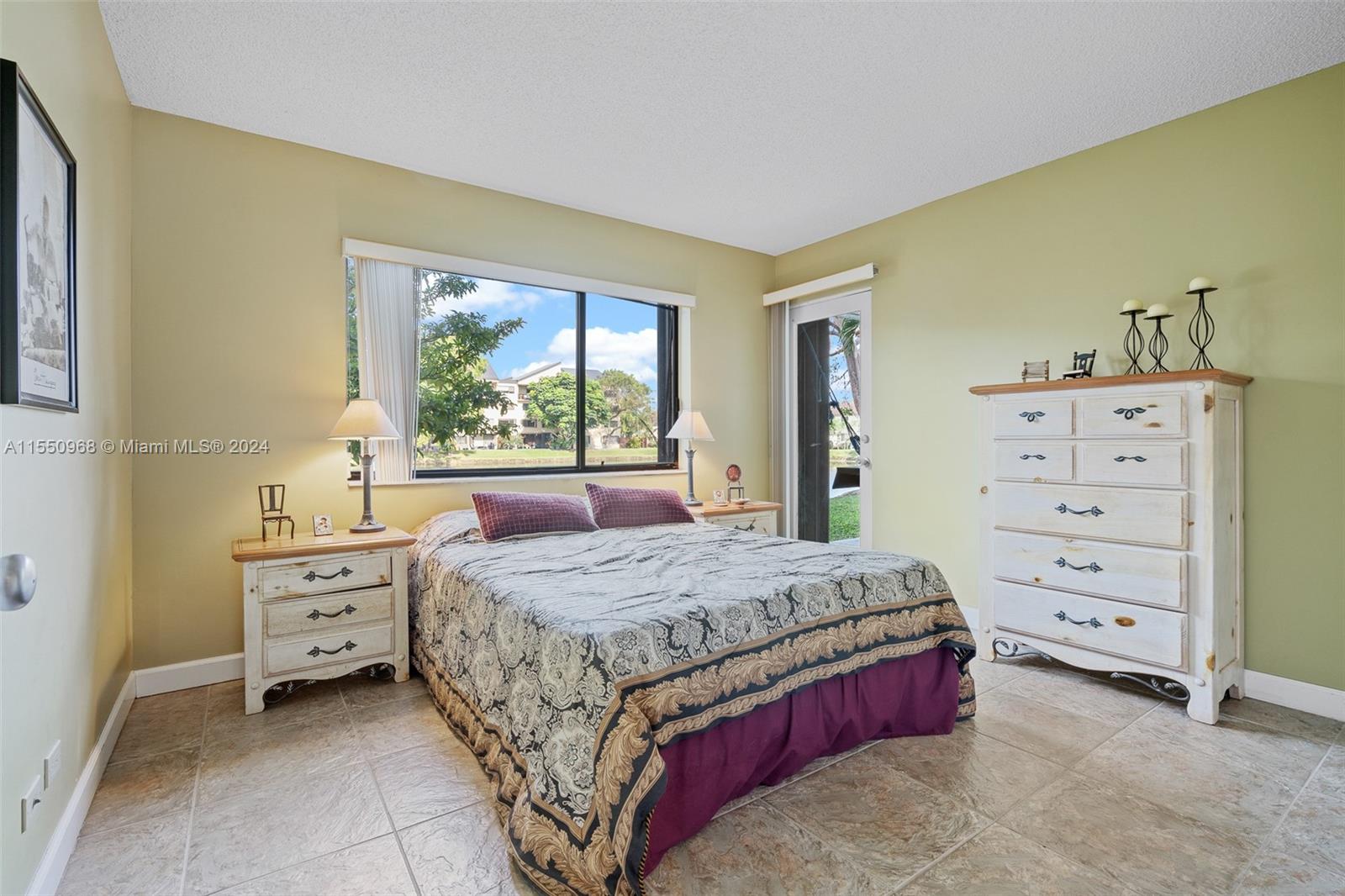 6701 116th Ct, Miami, FL, 33173 United States, 2 Bedrooms Bedrooms, ,2 BathroomsBathrooms,Residential,For Sale,116th Ct,A11550968
