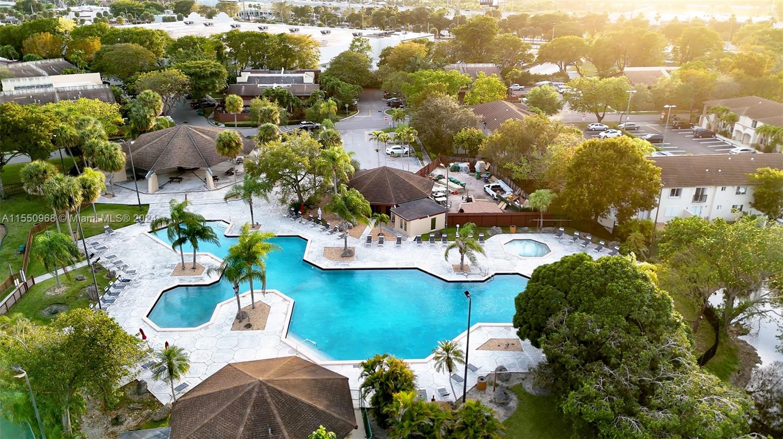 Snapper Village Award-Winning Pool by Homes and Gardens!