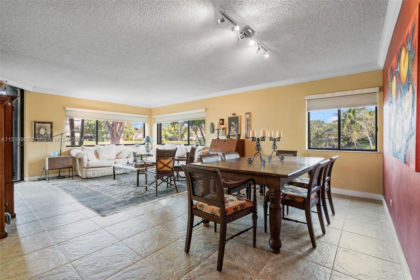 6701 116th Ct, Miami, FL, 33173 United States, 2 Bedrooms Bedrooms, ,2 BathroomsBathrooms,Residential,For Sale,116th Ct,A11550968