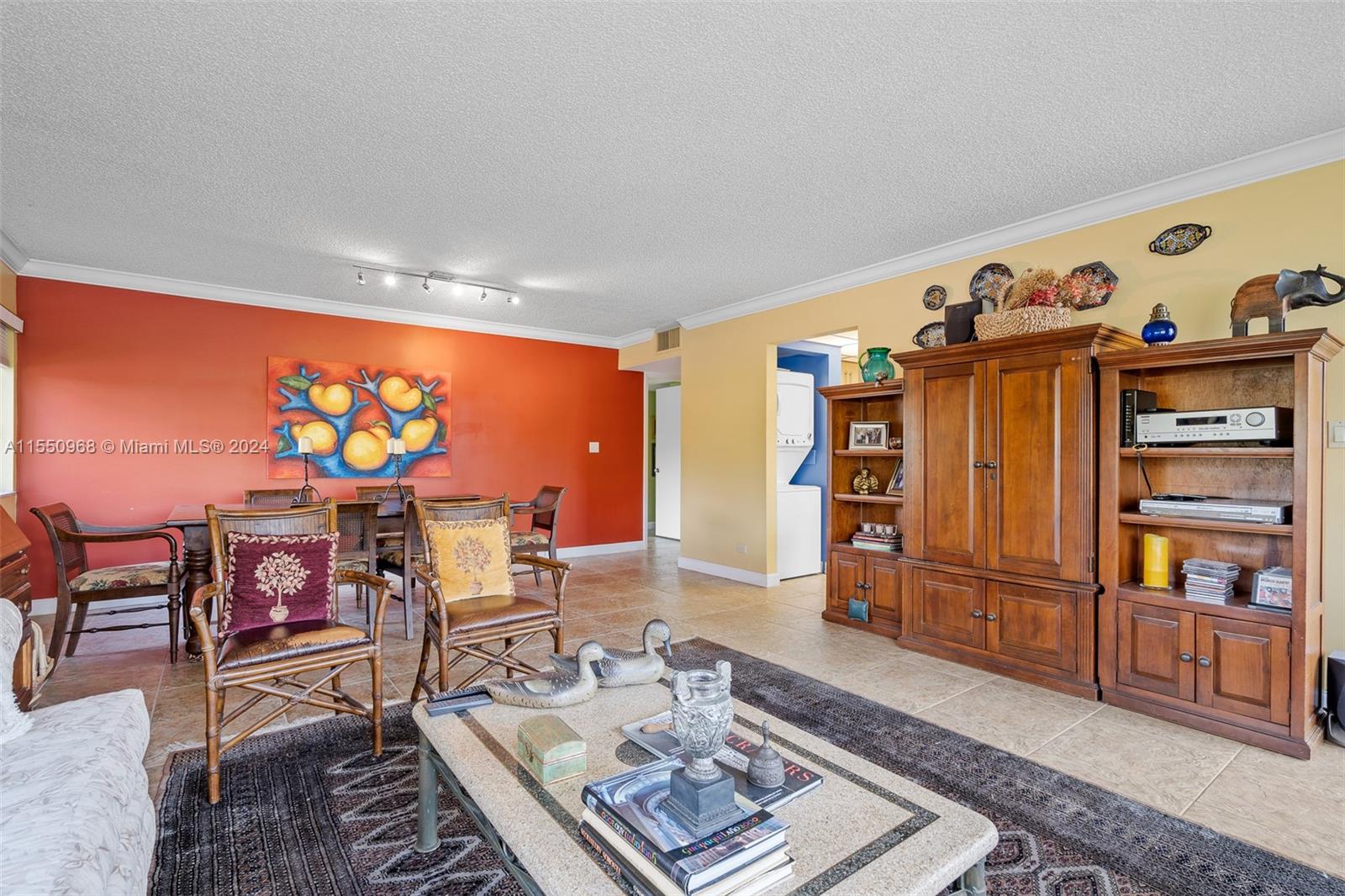 6701 116th Ct, Miami, FL, 33173 United States, 2 Bedrooms Bedrooms, ,2 BathroomsBathrooms,Residential,For Sale,116th Ct,A11550968