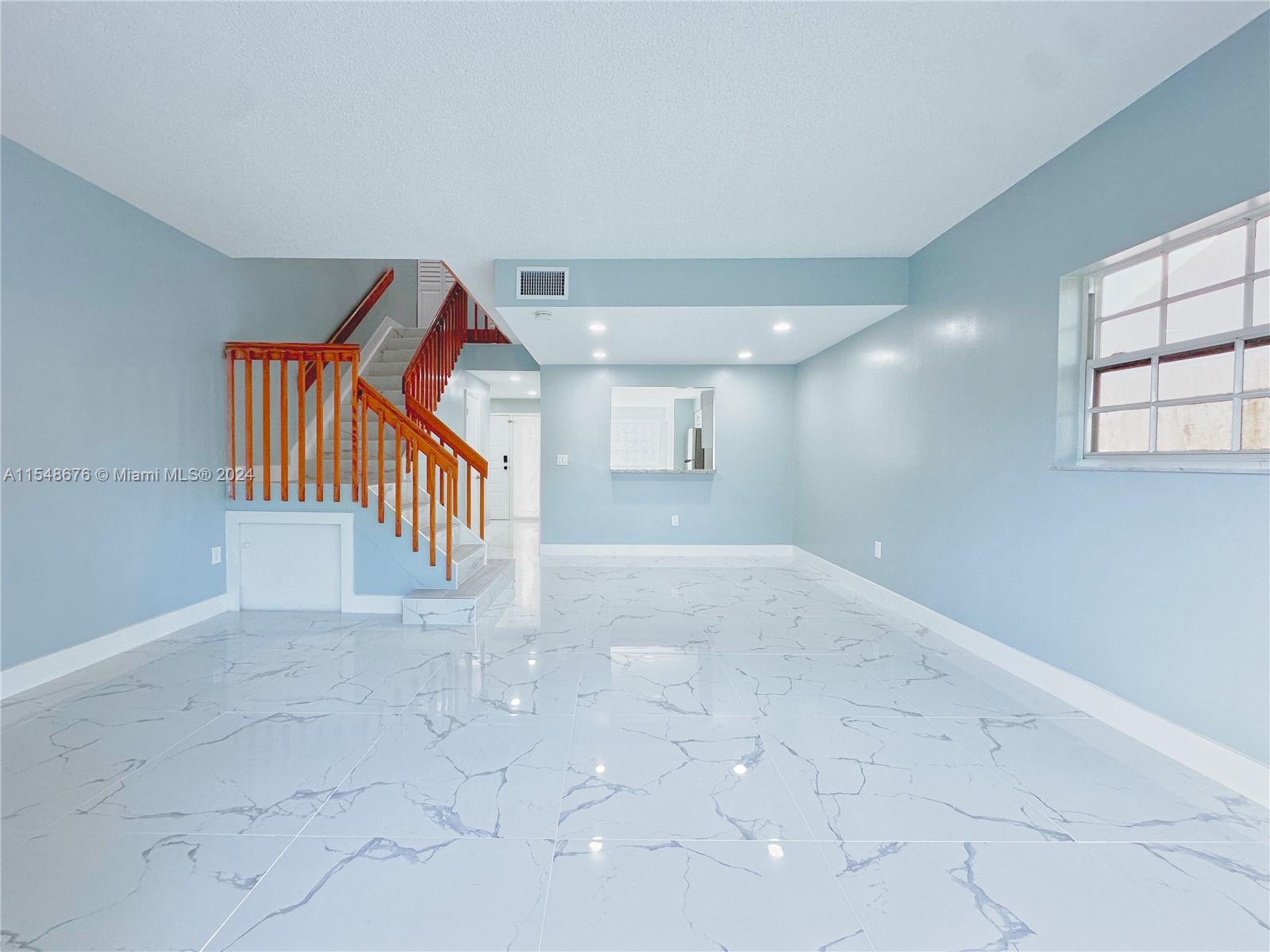 10014 Hammocks Blvd, Miami, FL, 33196 United States, 2 Bedrooms Bedrooms, ,2 BathroomsBathrooms,Residential,For Sale,Hammocks Blvd,A11548676