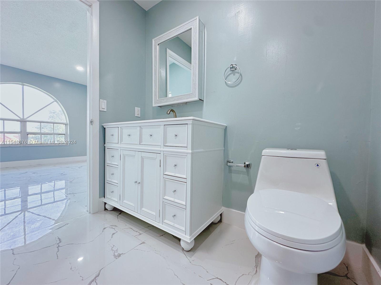 10014 Hammocks Blvd, Miami, FL, 33196 United States, 2 Bedrooms Bedrooms, ,2 BathroomsBathrooms,Residential,For Sale,Hammocks Blvd,A11548676