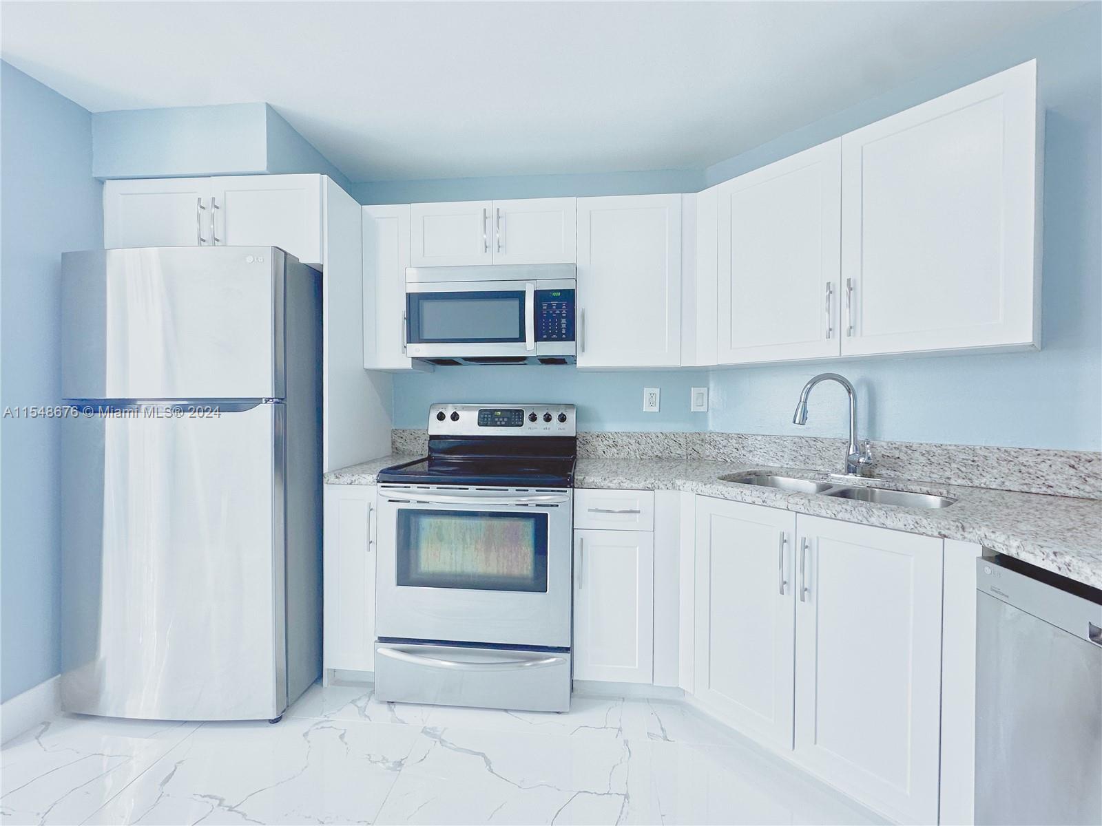 10014 Hammocks Blvd, Miami, FL, 33196 United States, 2 Bedrooms Bedrooms, ,2 BathroomsBathrooms,Residential,For Sale,Hammocks Blvd,A11548676