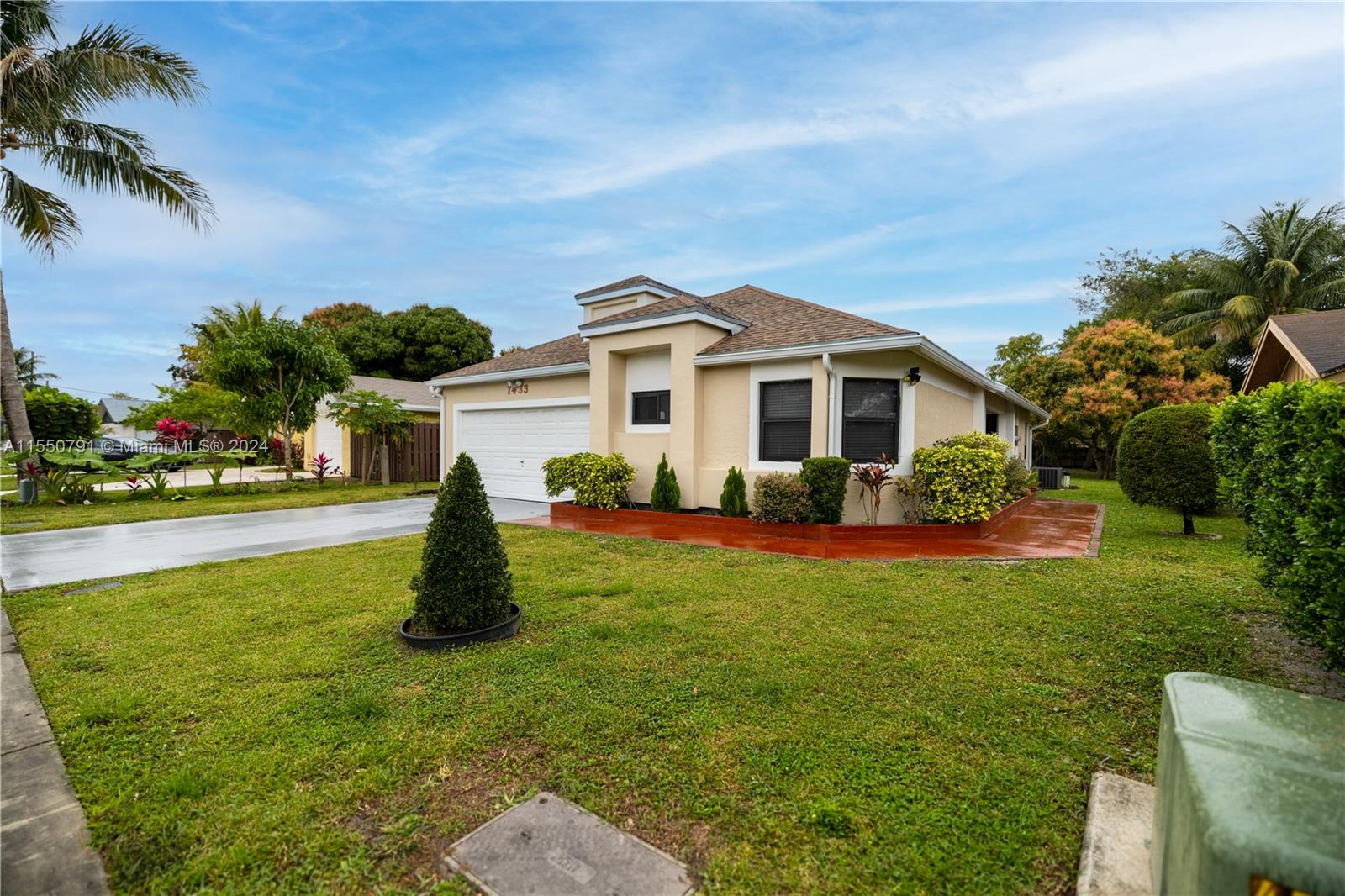 7433 12th Ct, North Lauderdale, FL, 33068 United States, 3 Bedrooms Bedrooms, ,2 BathroomsBathrooms,Residential,For Sale,12th Ct,A11550791