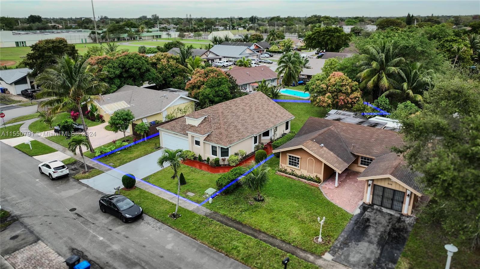 7433 12th Ct, North Lauderdale, FL, 33068 United States, 3 Bedrooms Bedrooms, ,2 BathroomsBathrooms,Residential,For Sale,12th Ct,A11550791