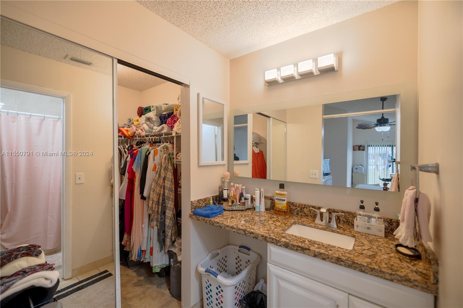 7433 12th Ct, North Lauderdale, FL, 33068 United States, 3 Bedrooms Bedrooms, ,2 BathroomsBathrooms,Residential,For Sale,12th Ct,A11550791