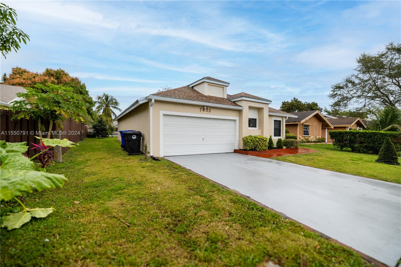 7433 12th Ct, North Lauderdale, FL, 33068 United States, 3 Bedrooms Bedrooms, ,2 BathroomsBathrooms,Residential,For Sale,12th Ct,A11550791