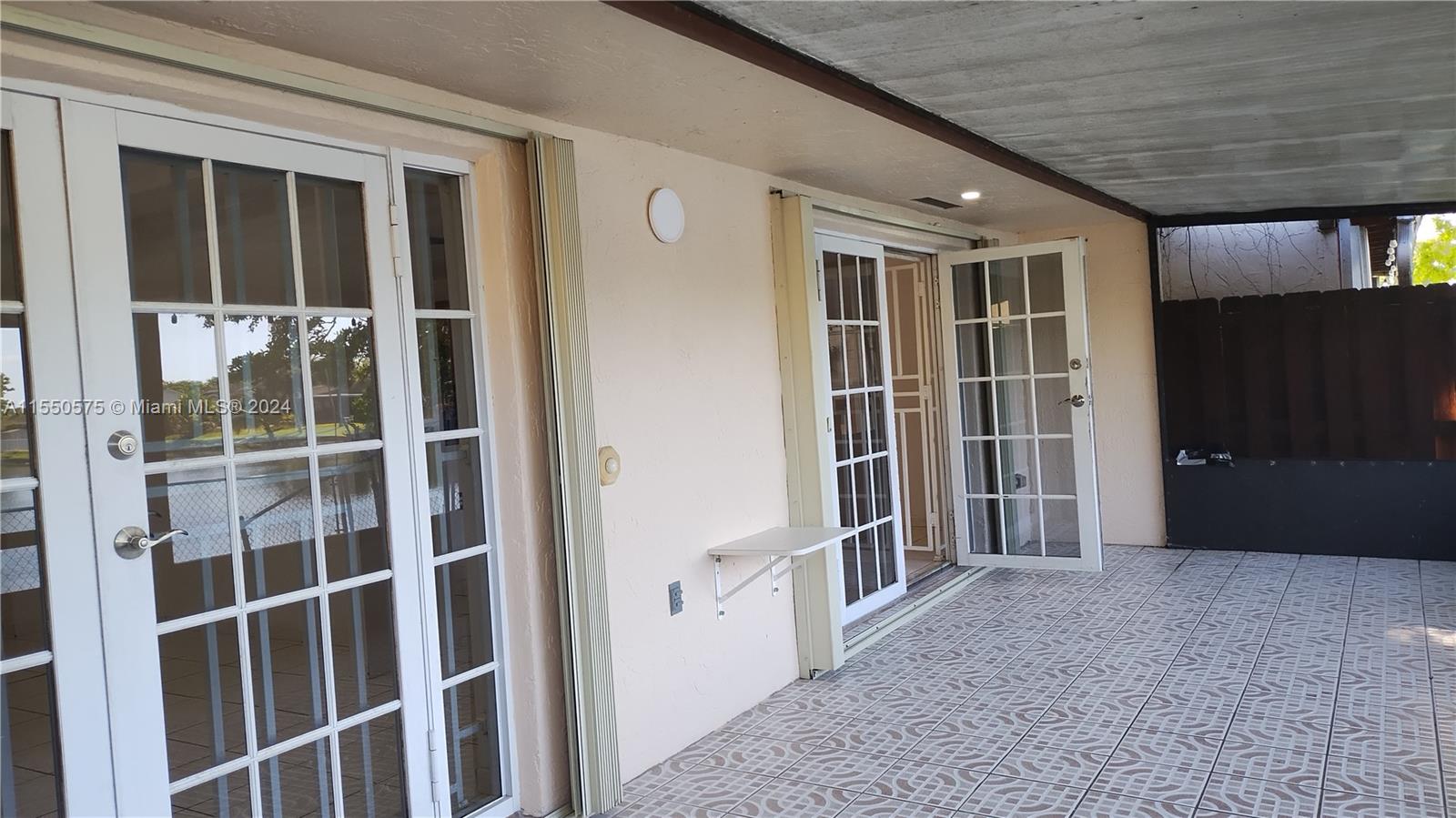 14756 SW 72nd Ter, Miami, Florida 33193, 3 Bedrooms Bedrooms, ,2 BathroomsBathrooms,Residentiallease,For Rent,14756 SW 72nd Ter,A11550575