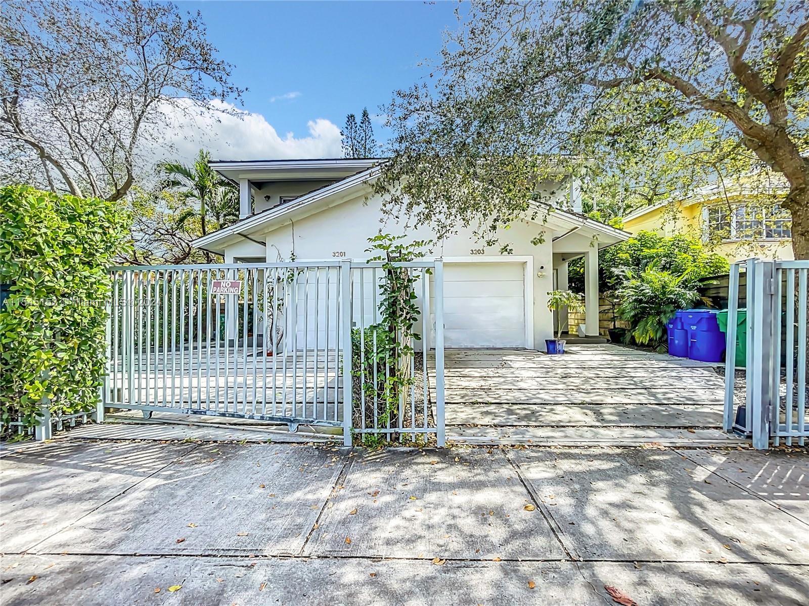 3203 Matilda St, Miami, FL, 33133 United States, 3 Bedrooms Bedrooms, ,2 BathroomsBathrooms,Residential,For Sale,Matilda St,A11545152