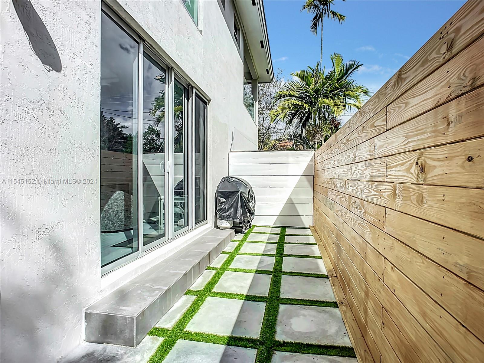 3203 Matilda St, Miami, FL, 33133 United States, 3 Bedrooms Bedrooms, ,2 BathroomsBathrooms,Residential,For Sale,Matilda St,A11545152