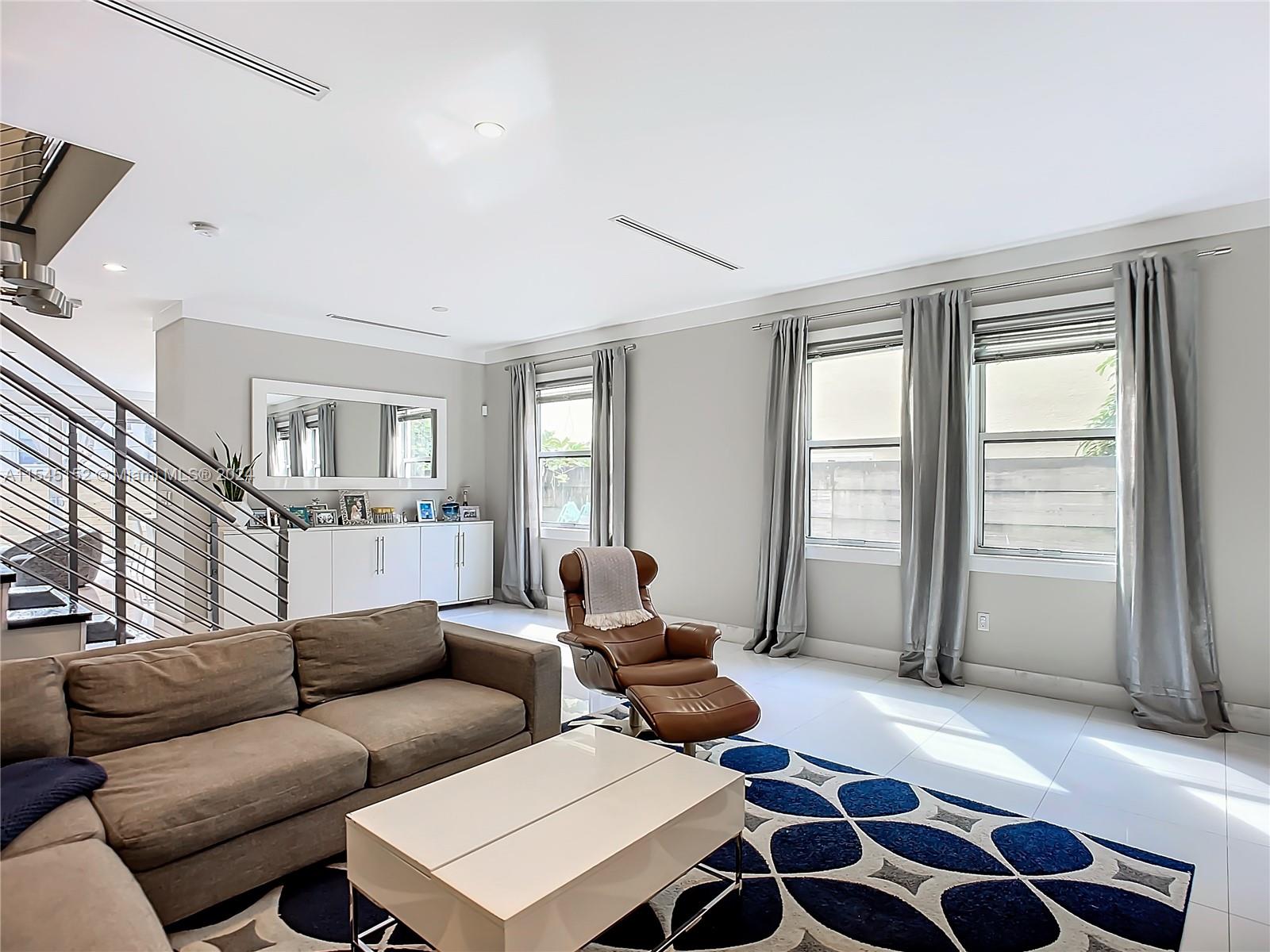 3203 Matilda St, Miami, FL, 33133 United States, 3 Bedrooms Bedrooms, ,2 BathroomsBathrooms,Residential,For Sale,Matilda St,A11545152