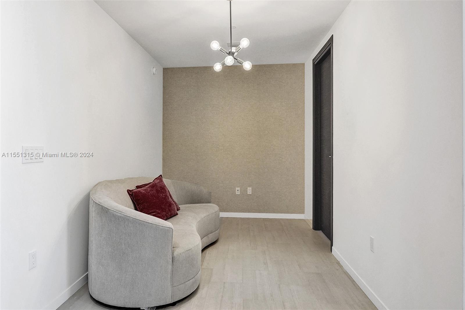 1000 Brickell Plz PH5106, Miami, Florida 33131, 2 Bedrooms Bedrooms, ,2 BathroomsBathrooms,Residentiallease,For Rent,1000 Brickell Plz PH5106,A11551315