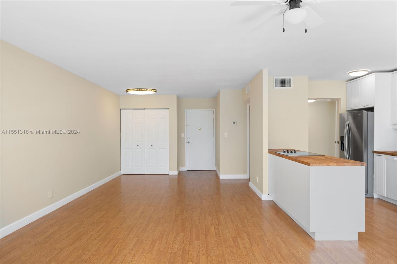 801 Three Islands Blvd, Hallandale Beach, FL, 33009 United States, 1 Bedroom Bedrooms, ,2 BathroomsBathrooms,Residential,For Sale,Three Islands Blvd,A11551316