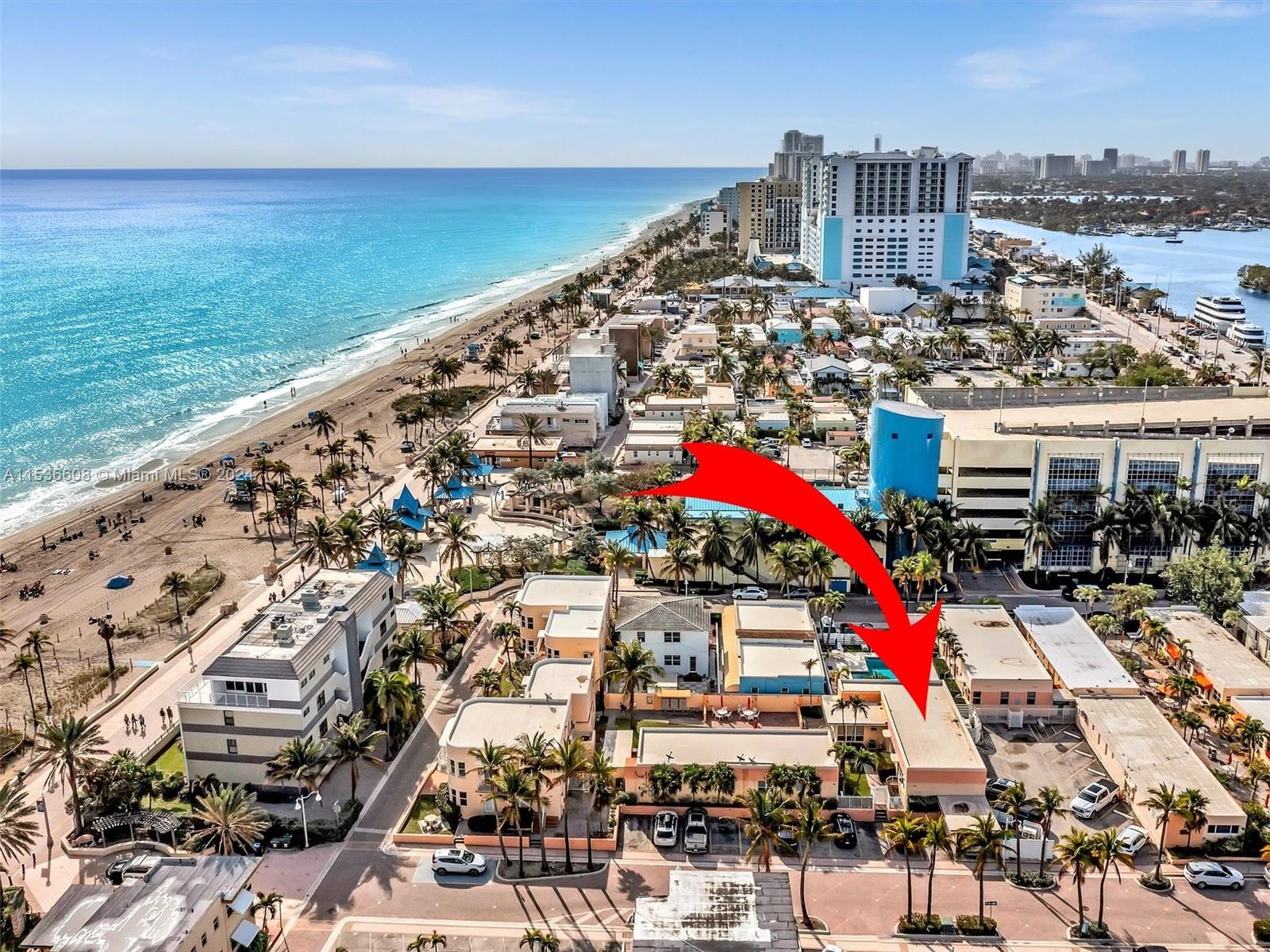 320 Arthur St 17, Hollywood, Florida 33019, 1 Bedroom Bedrooms, ,1 BathroomBathrooms,Residential,For Sale,320 Arthur St 17,A11536608