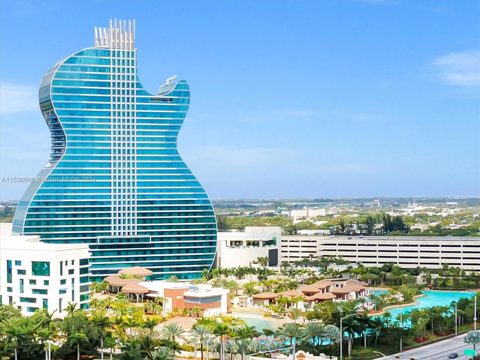 320 Arthur St 17, Hollywood, Florida 33019, 1 Bedroom Bedrooms, ,1 BathroomBathrooms,Residential,For Sale,320 Arthur St 17,A11536608