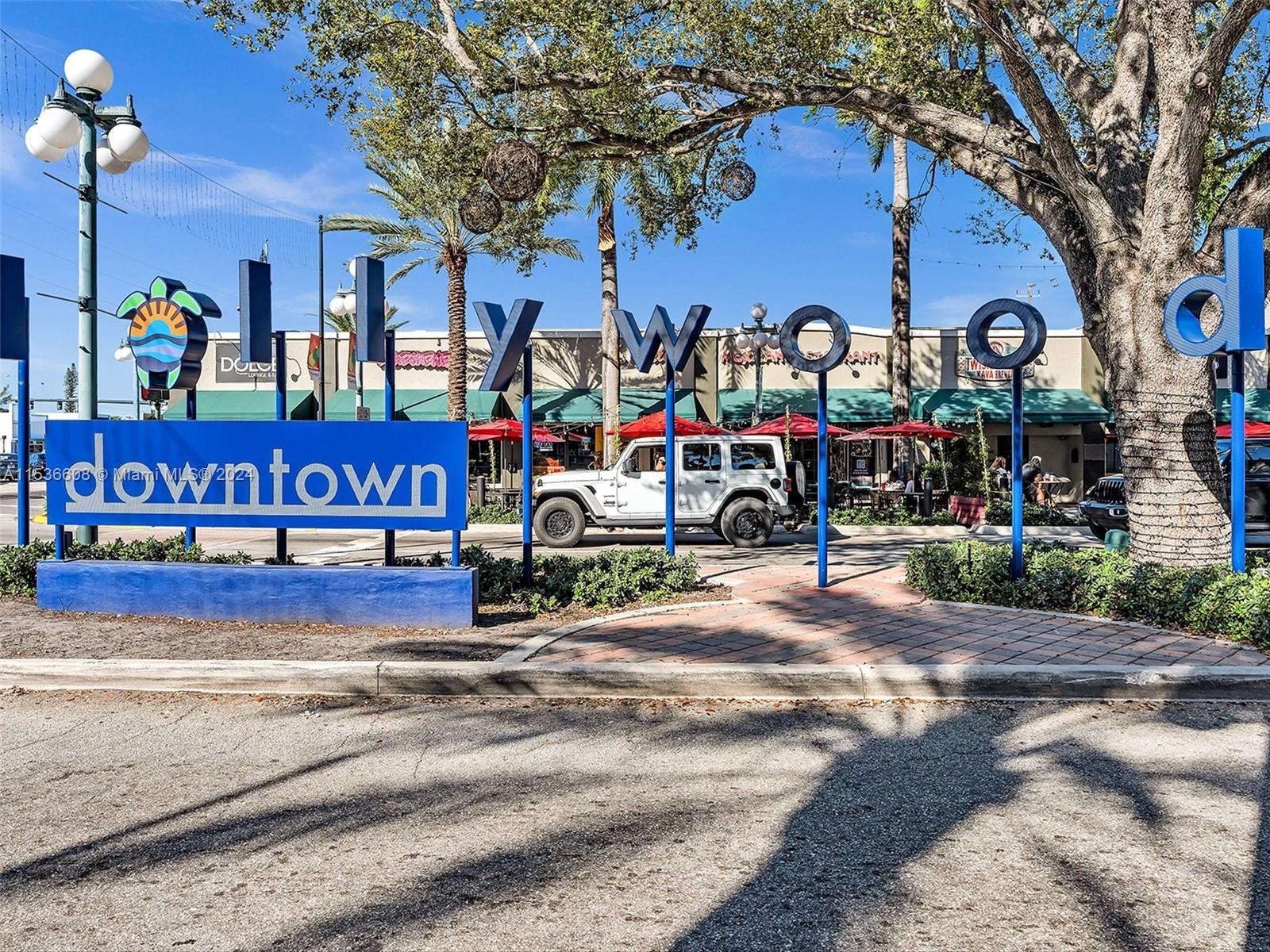 320 Arthur St, Hollywood, FL, 33019 United States, 1 Bedroom Bedrooms, ,1 BathroomBathrooms,Residential,For Sale,Arthur St,A11536608