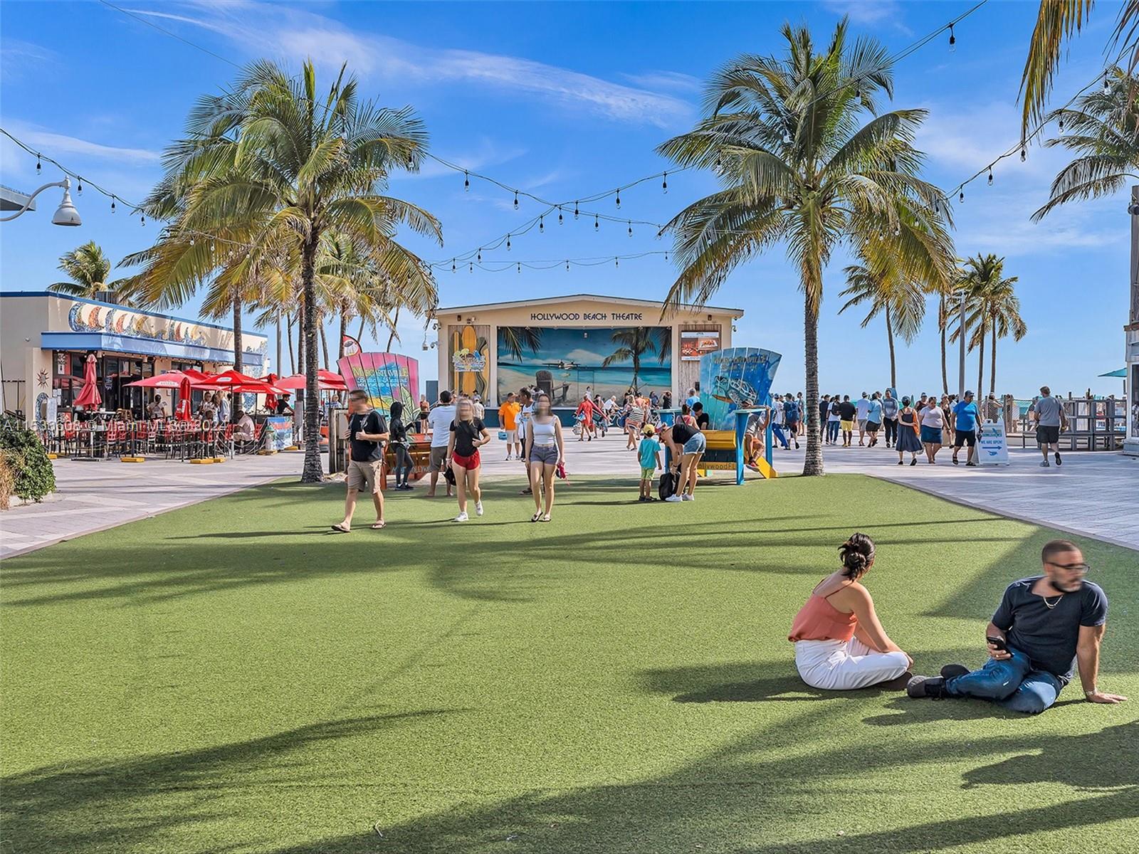 320 Arthur St 17, Hollywood, Florida 33019, 1 Bedroom Bedrooms, ,1 BathroomBathrooms,Residential,For Sale,320 Arthur St 17,A11536608