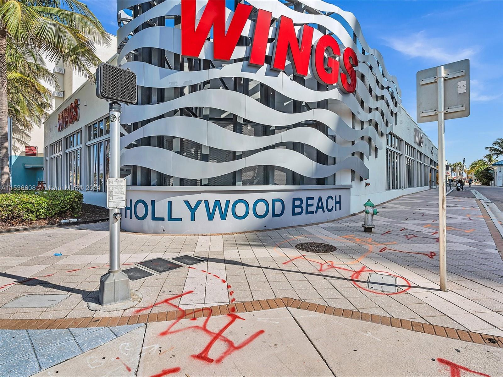 320 Arthur St 17, Hollywood, Florida 33019, 1 Bedroom Bedrooms, ,1 BathroomBathrooms,Residential,For Sale,320 Arthur St 17,A11536608