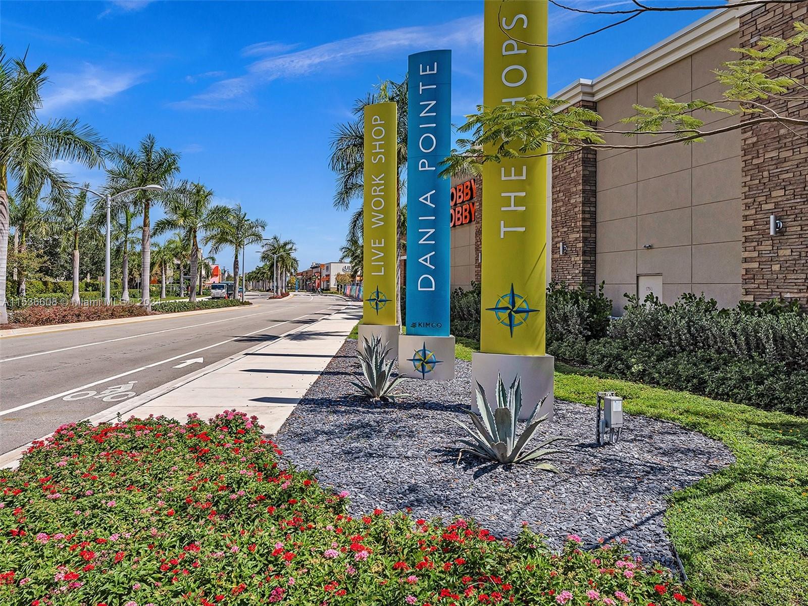 320 Arthur St 17, Hollywood, Florida 33019, 1 Bedroom Bedrooms, ,1 BathroomBathrooms,Residential,For Sale,320 Arthur St 17,A11536608