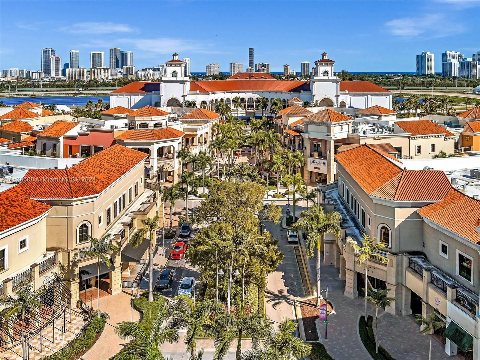 320 Arthur St 17, Hollywood, Florida 33019, 1 Bedroom Bedrooms, ,1 BathroomBathrooms,Residential,For Sale,320 Arthur St 17,A11536608