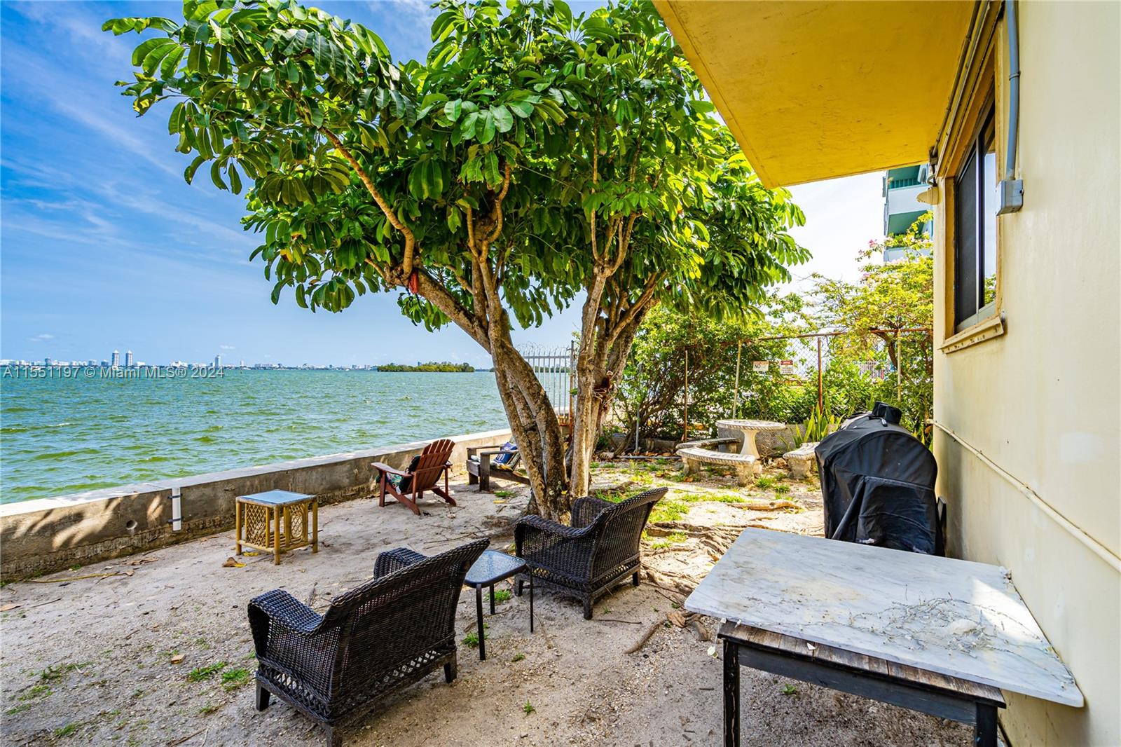 7845 Bayshore Ct, Miami, FL, 33138 United States, 1 Bedroom Bedrooms, ,1 BathroomBathrooms,Residential,For Sale,Bayshore Ct,A11551197