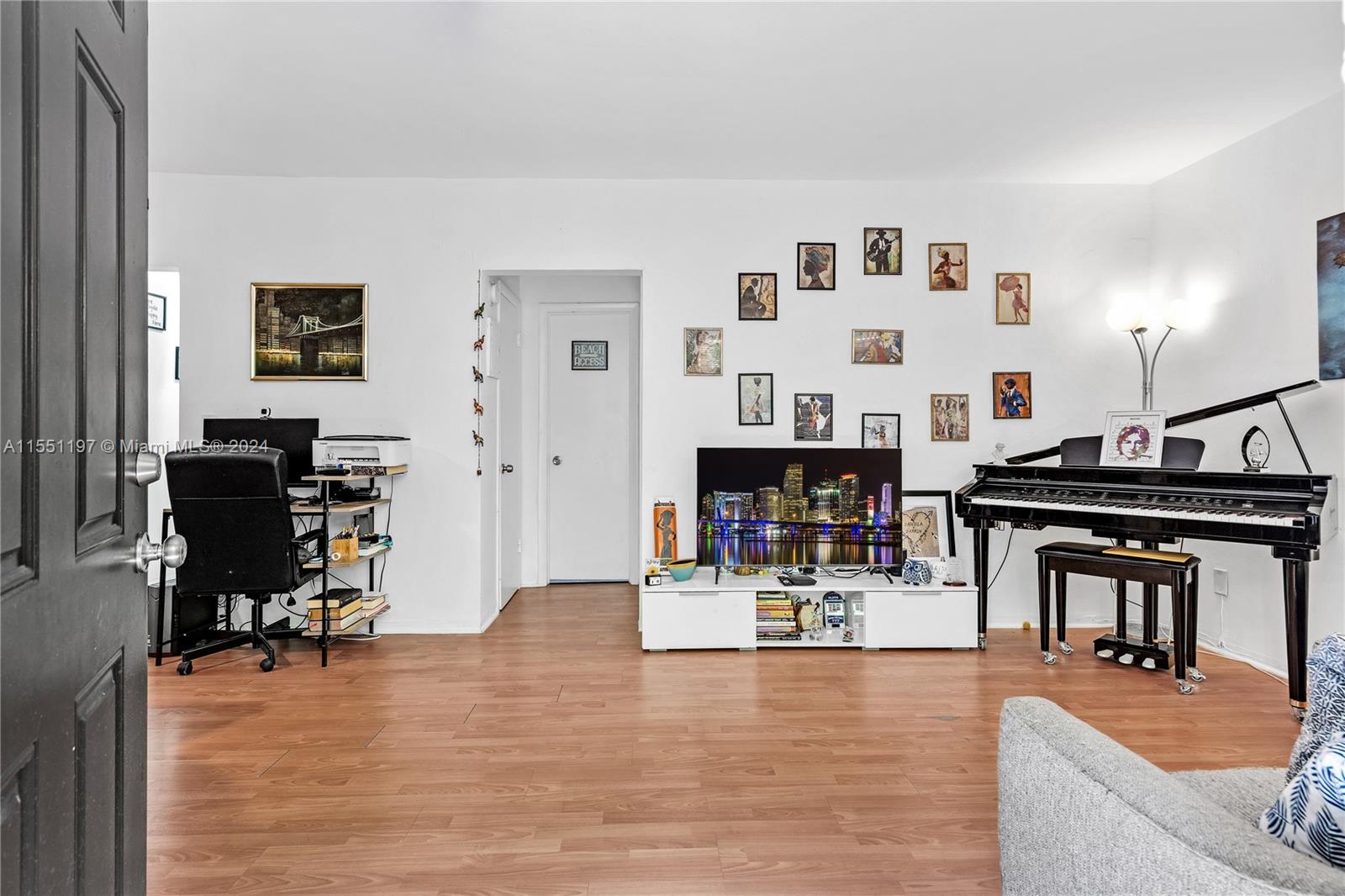 7845 Bayshore Ct, Miami, FL, 33138 United States, 1 Bedroom Bedrooms, ,1 BathroomBathrooms,Residential,For Sale,Bayshore Ct,A11551197