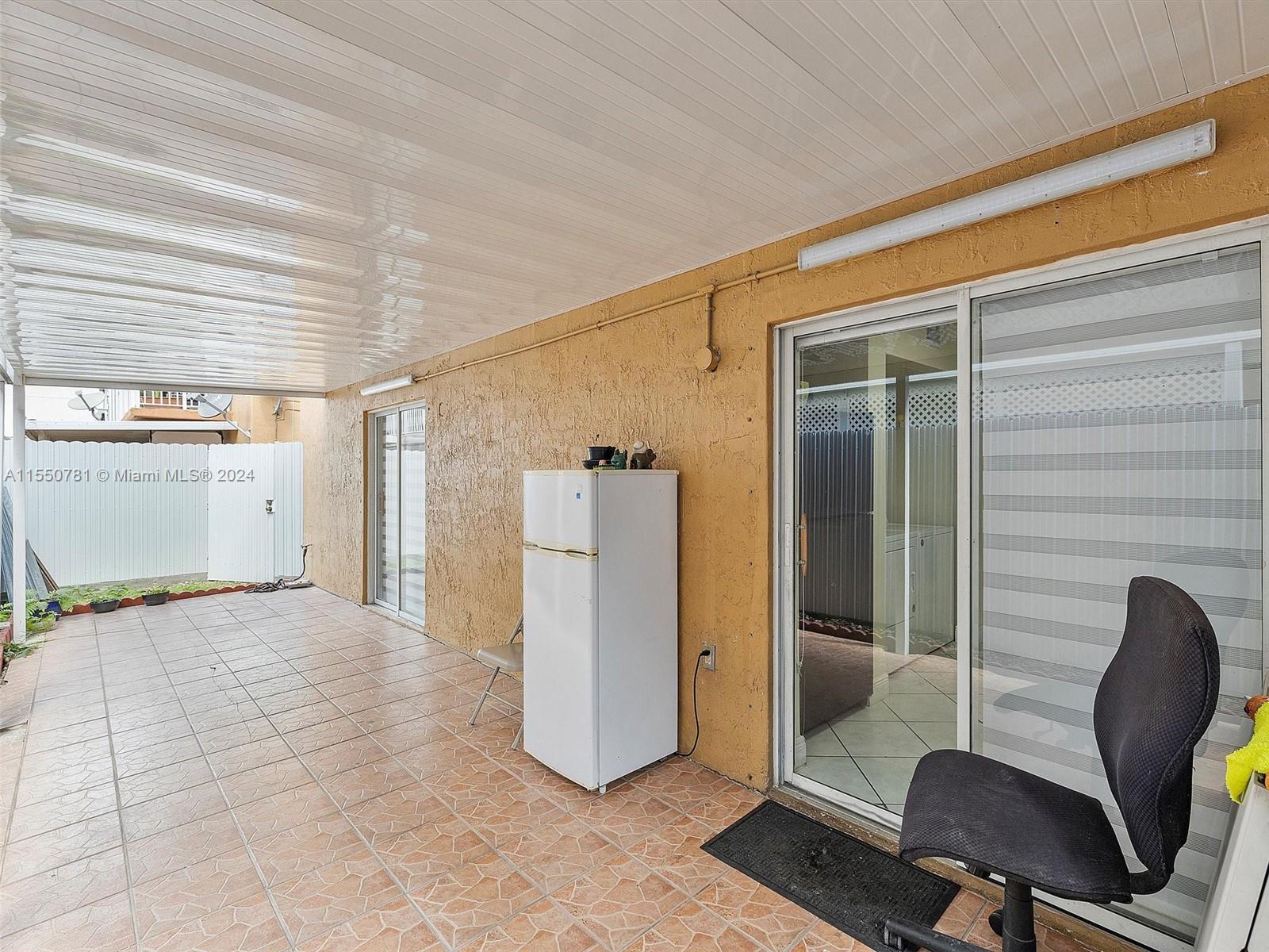 2505 76th St, Hialeah, FL, 33016 United States, 2 Bedrooms Bedrooms, ,2 BathroomsBathrooms,Residential,For Sale,76th St,A11550781