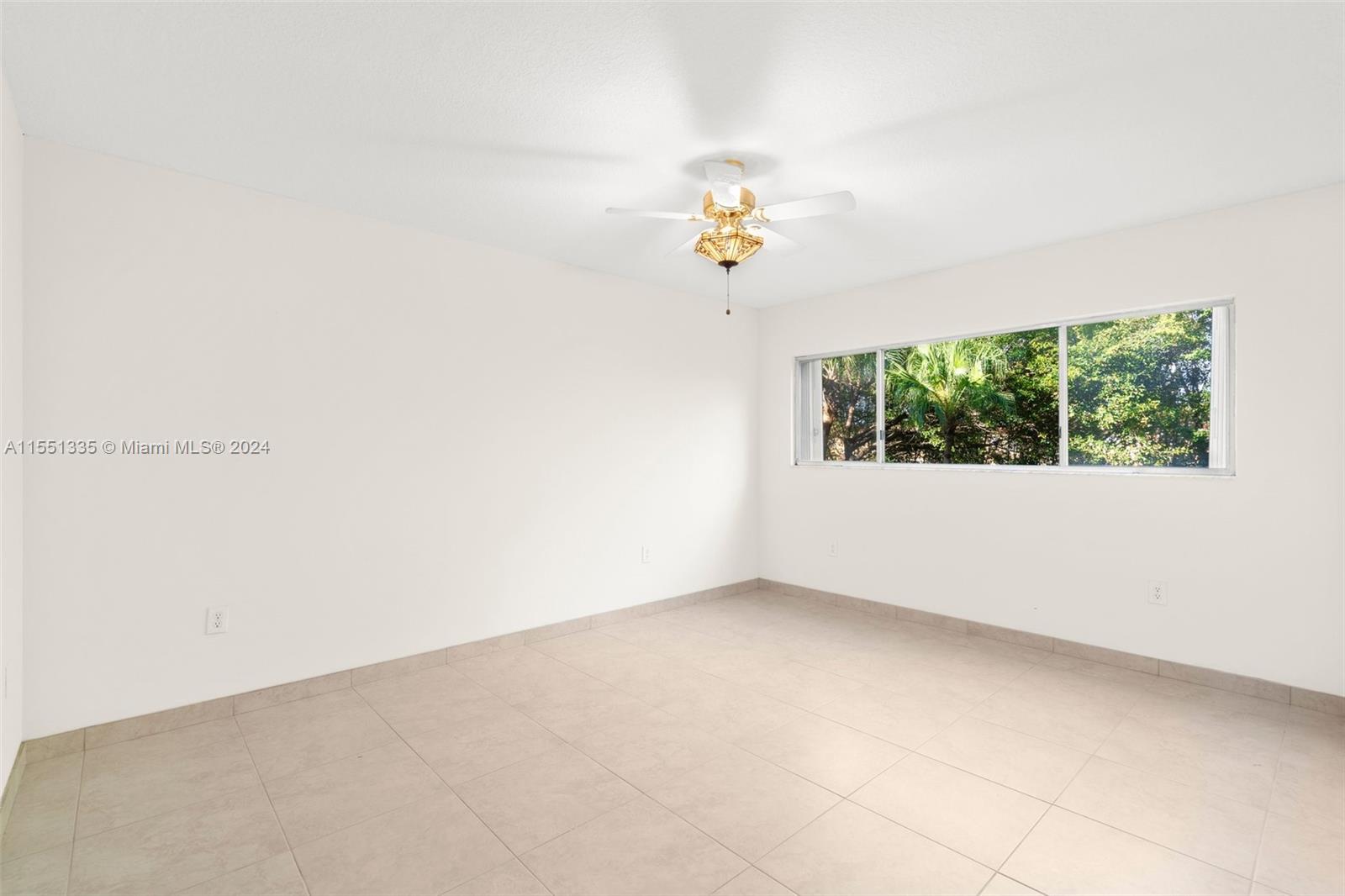 800 142nd Ave, Pembroke Pines, FL, 33027 United States, 2 Bedrooms Bedrooms, ,2 BathroomsBathrooms,Residential,For Sale,142nd Ave,A11551335